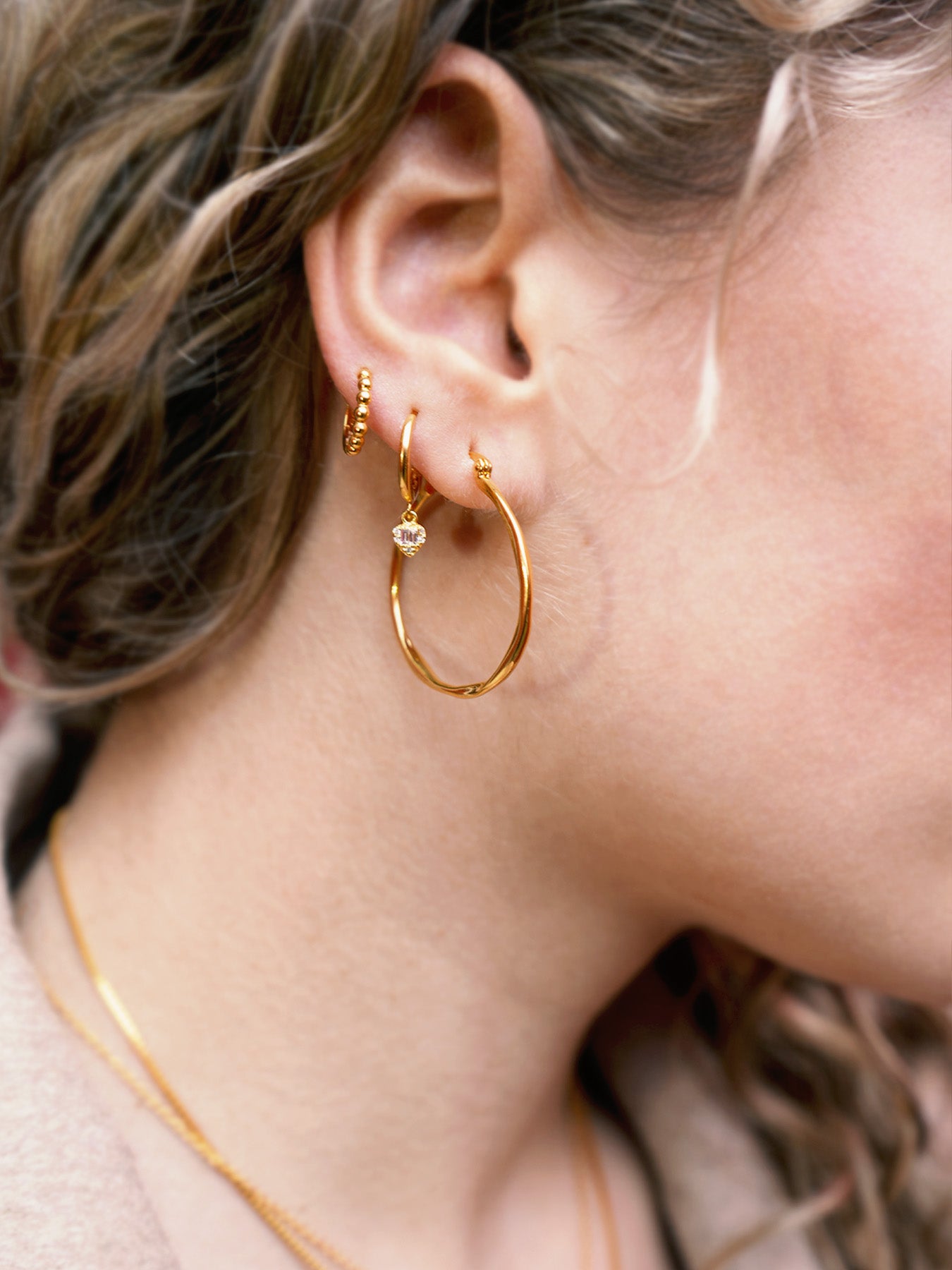 Irregular Hoops medium - Earrings - Vermeil