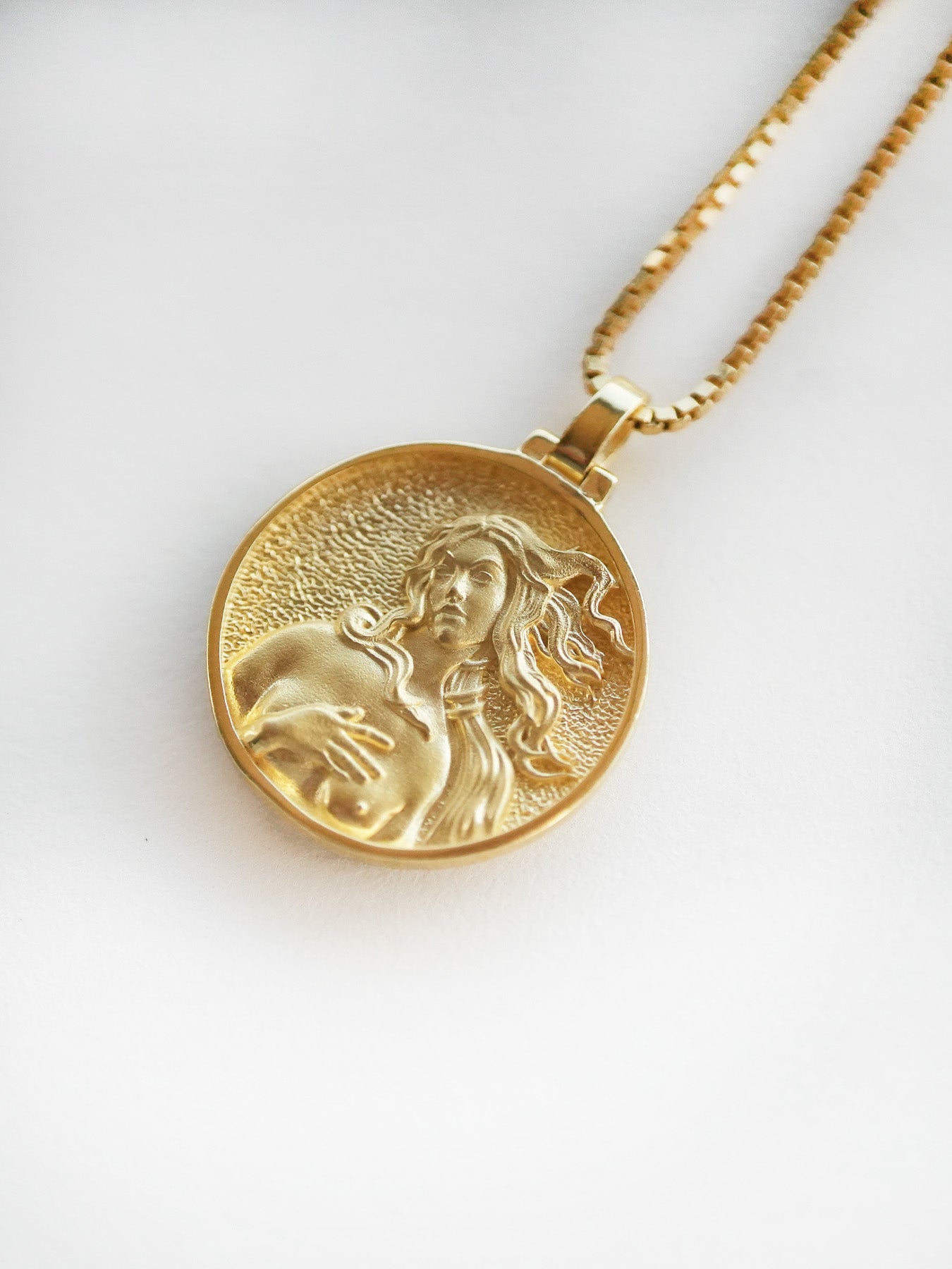 Aphrodite - Necklace - Vermeil