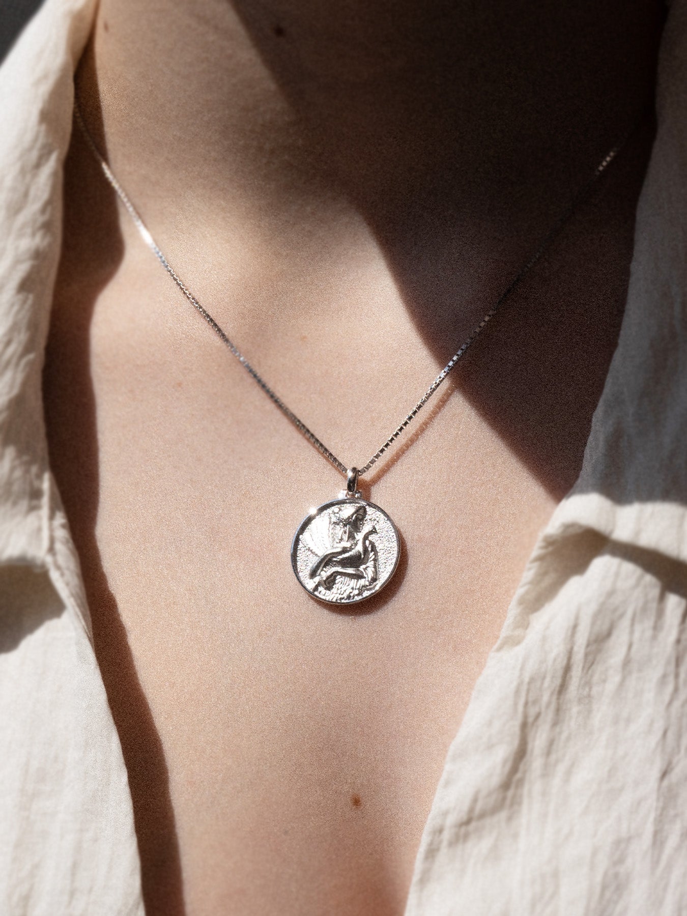 Hera - necklace - silver